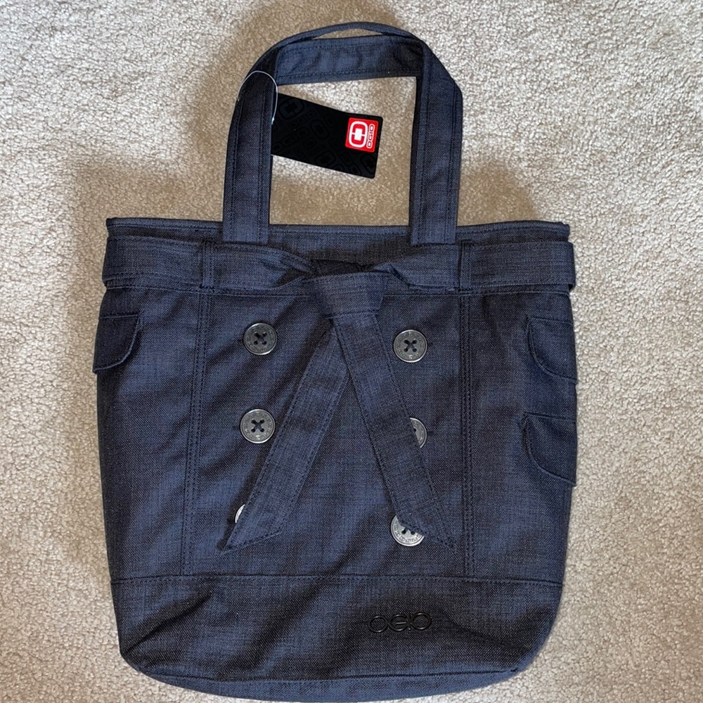 NWT OGIO tote with zip closure, padded laptop